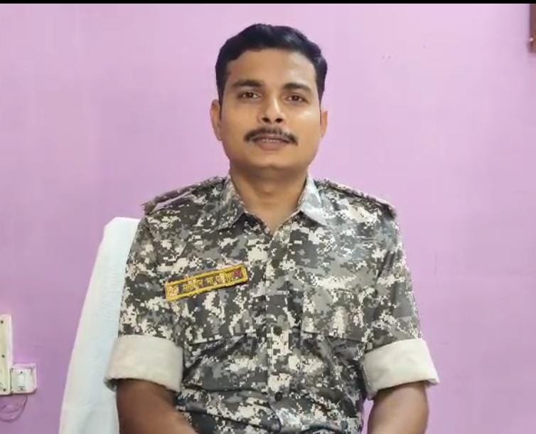 क्लबच्या नावाखाली जुगार सुरू असल्याच्या चर्चेवर पोलिसांची घटनास्थळी धडक…!